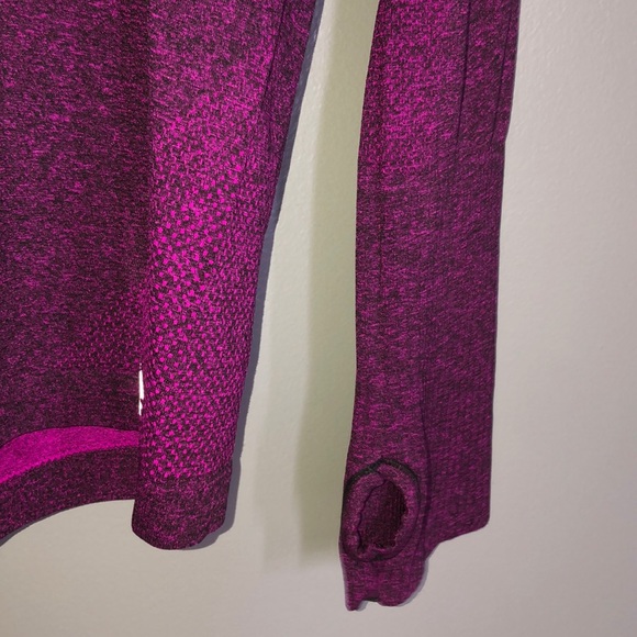 PERFECT CONDITION hooded workout jacket - Picture 2 of 13